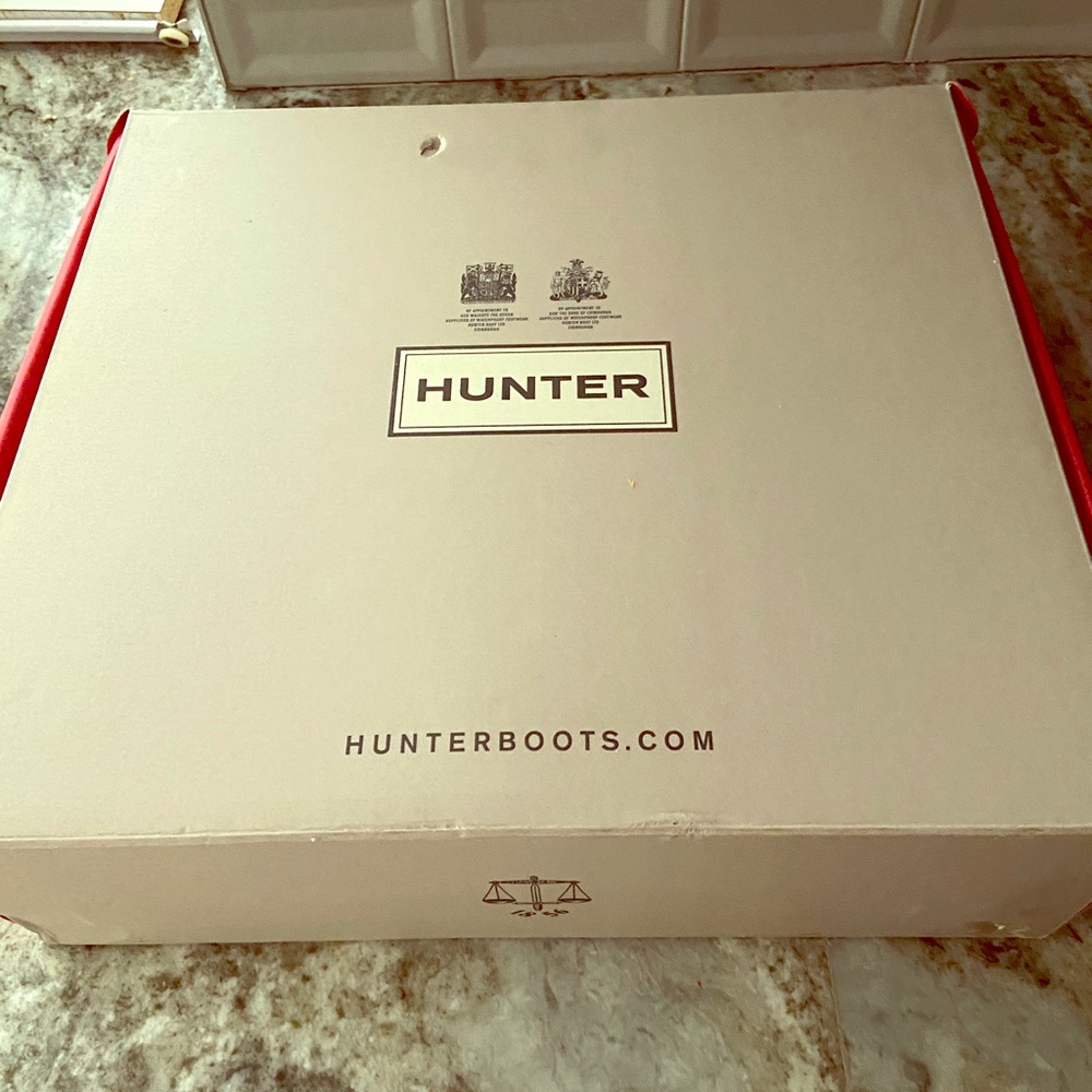 HUNTER BOOTS